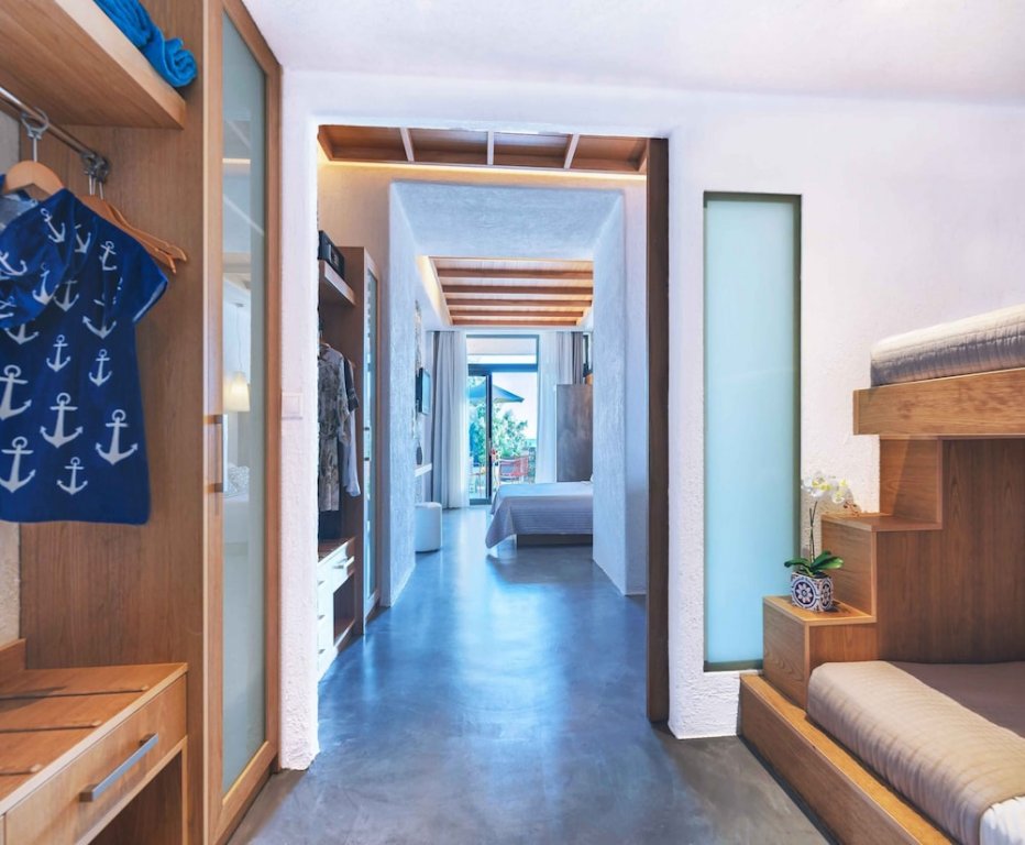 Фото Petra Mare Hotel