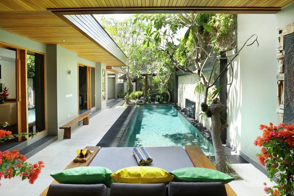 Фото The Hotman Paris i seminyak