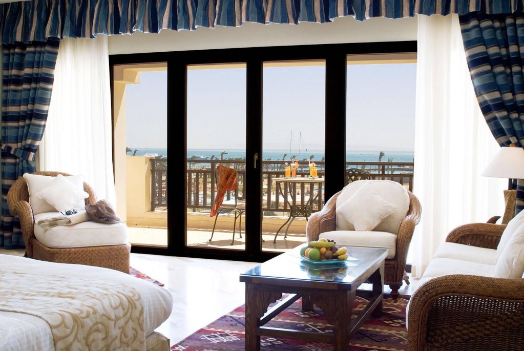 Фото Штайгенбергер Альдау бич