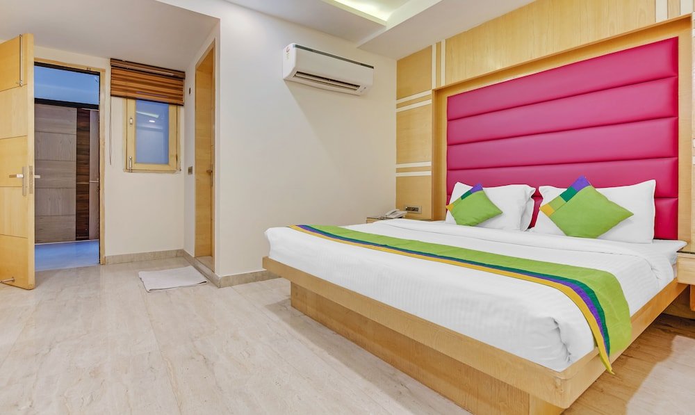 Фото The Mohit Guest House