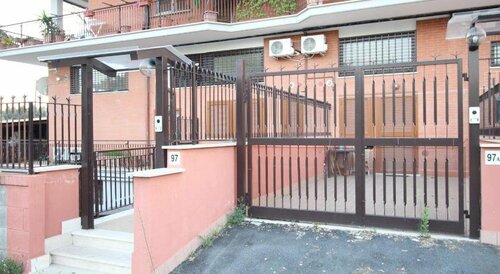 Жильё посуточно Modern Loft Apartment в Риме