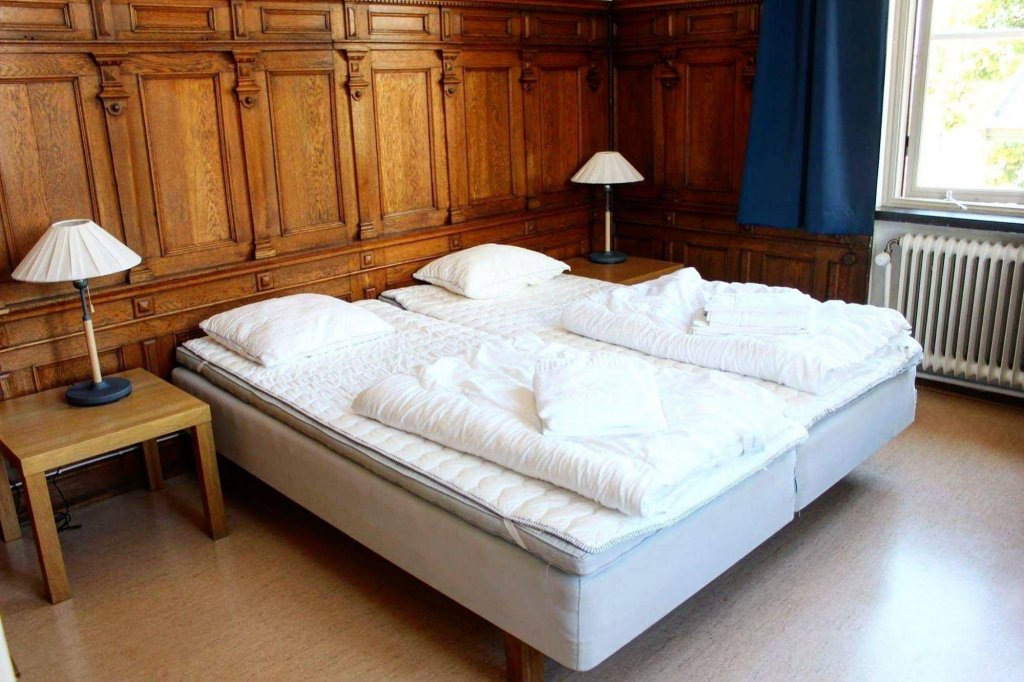 Фото Stationen Bed & Breakfast