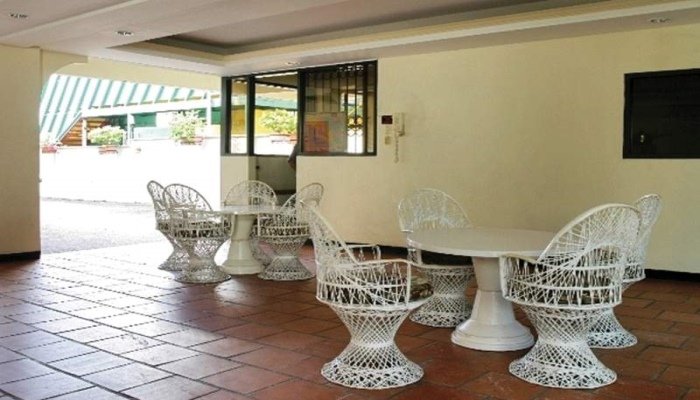 Фото Sundeck Suites