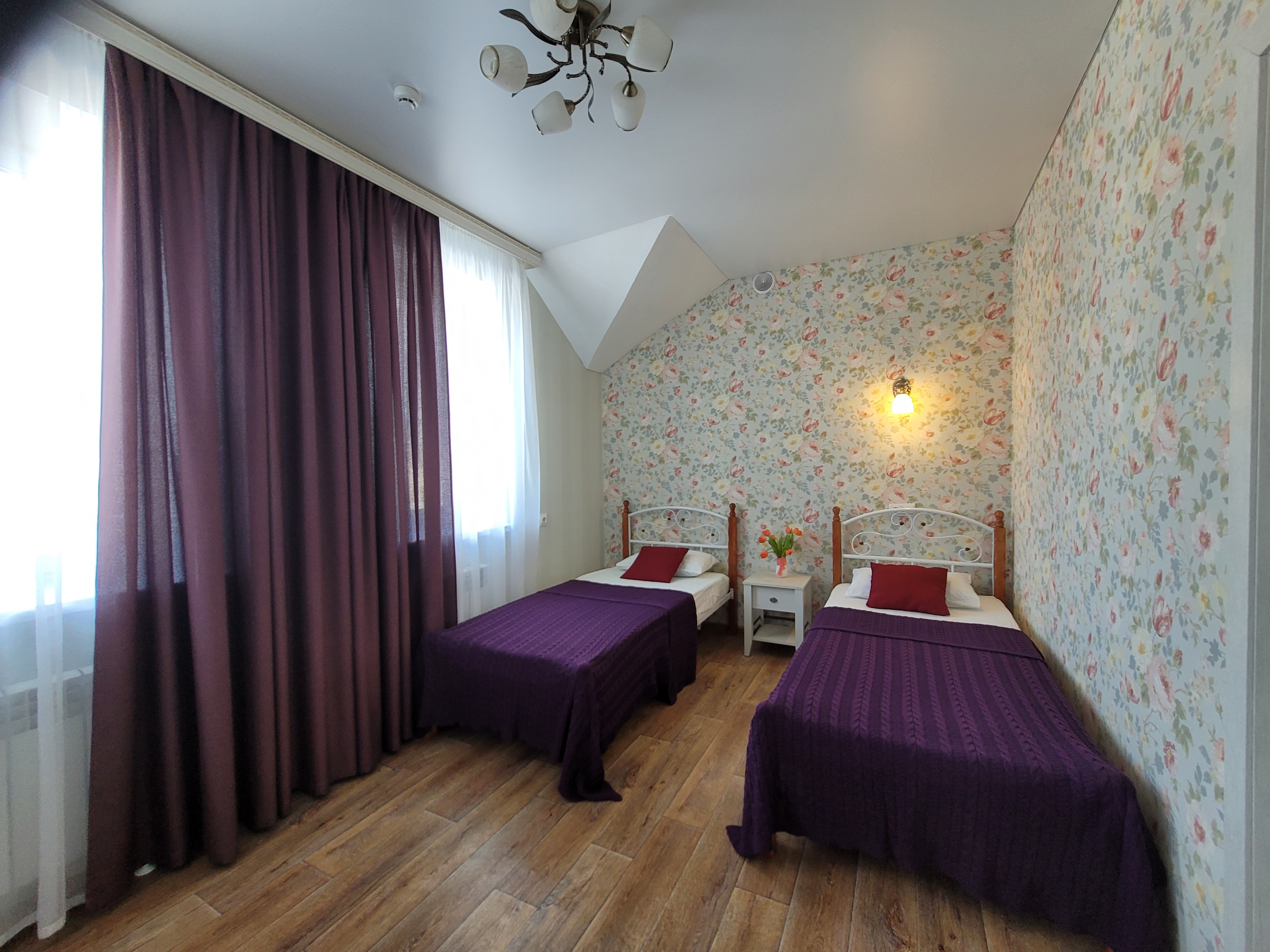 Фото Дом на Октябрьской