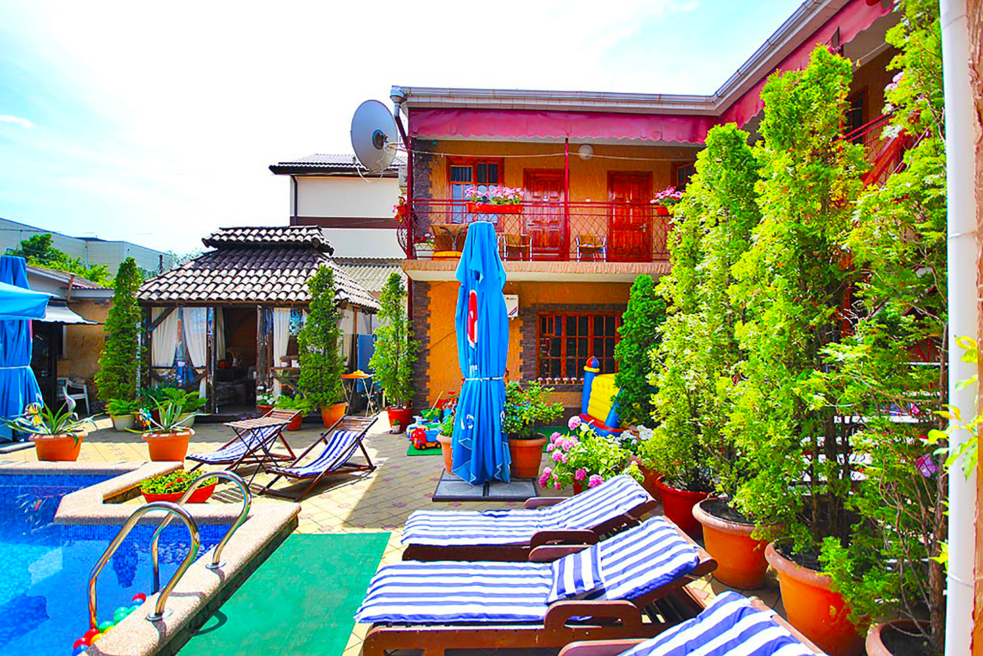 Фото Камелот