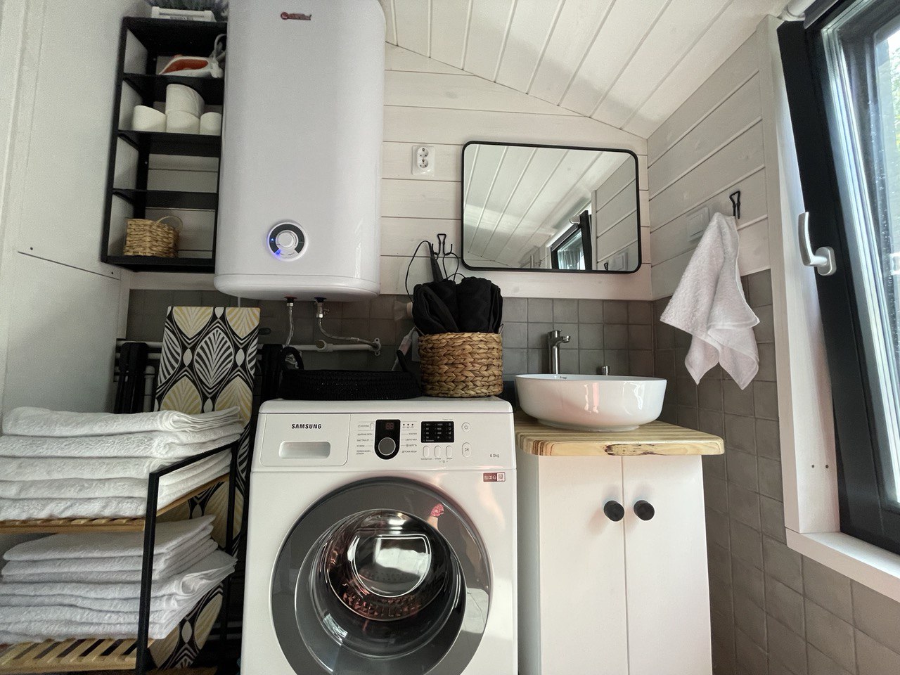 Фото Two House River