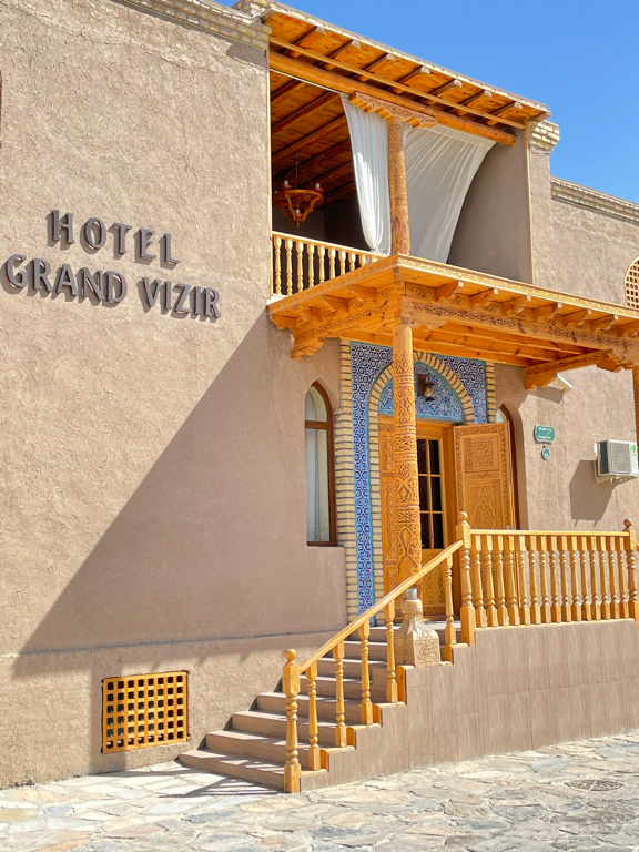 Фото отеля 1