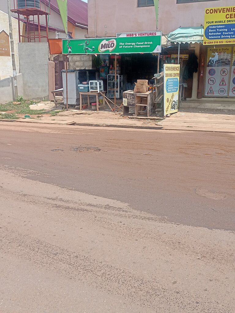 Supermarket Mbb's ventures, Accra, photo