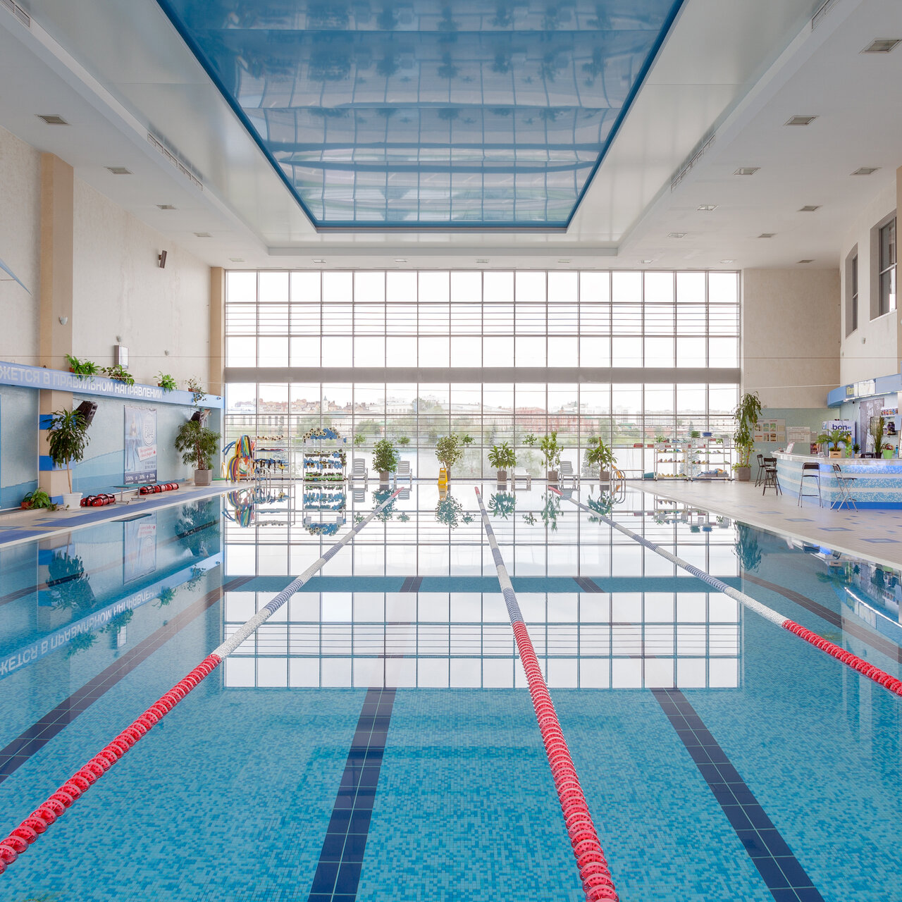 «Где поплавать в бассейне в Казани: 8 мест» фото материала
