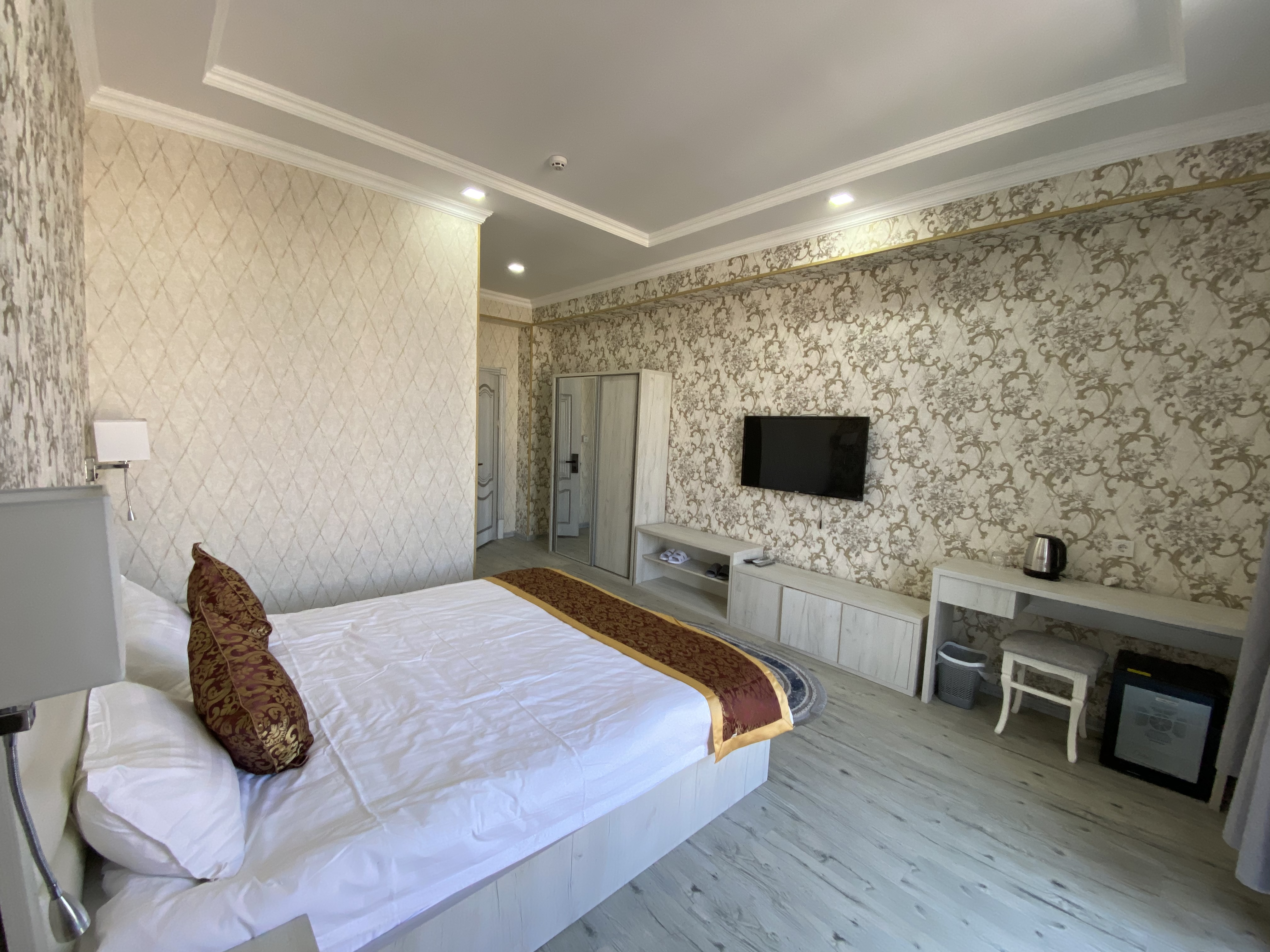 Фото Summer Hotel