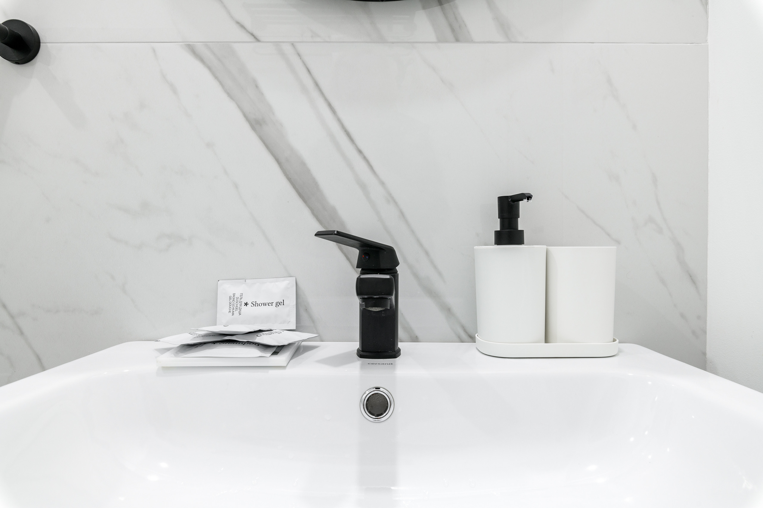 Фото Апартаменты на главной ресторанной улице