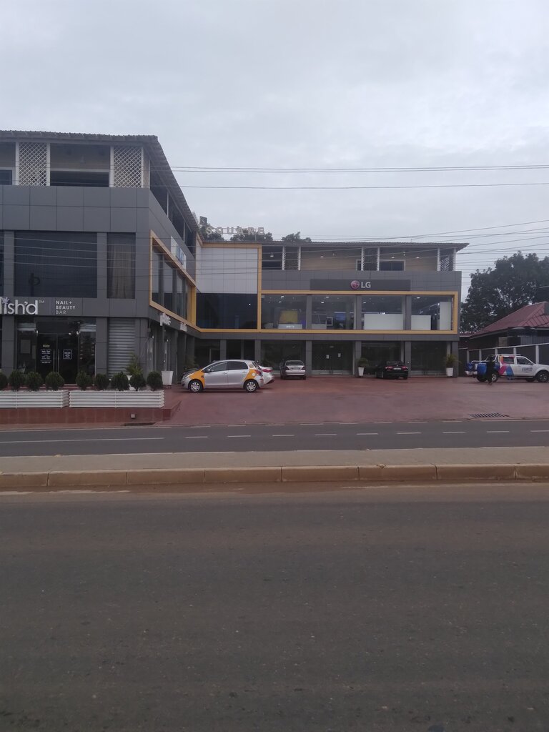 Property management Lsquare, Accra, photo