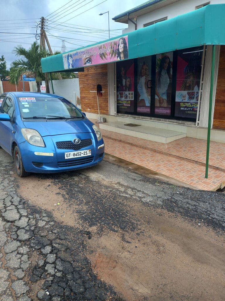 Beauty salon Sparkles Beauty Trendz, Accra, photo