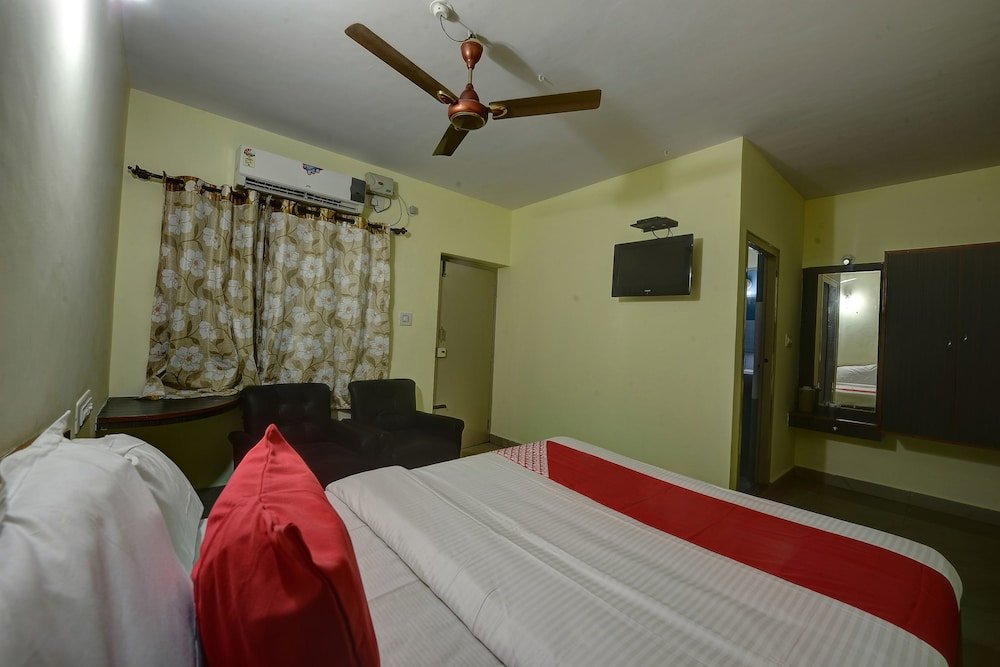 Фото Oyo 22499 Vishnu Residency