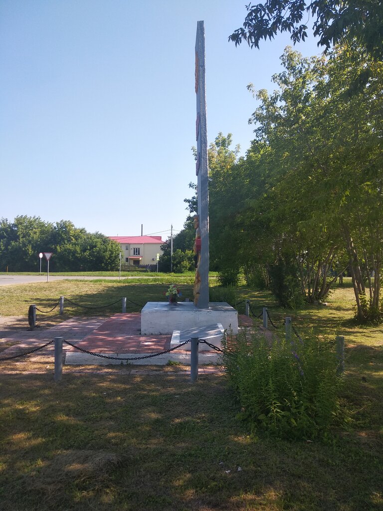 Monumento, memorial Мемориал погибшим воинам в Великой Отечественной войне, , foto