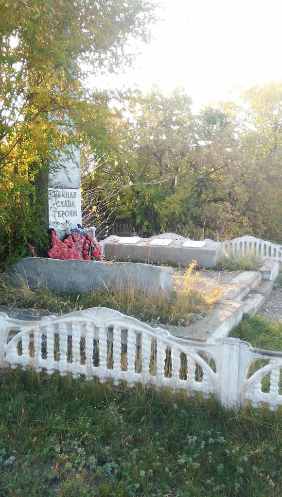 Monument, memorial Обелиск односельчанам, павшим в Великой Отечественной войне в 1941 - 1945 гг., Orenburg Oblast, photo