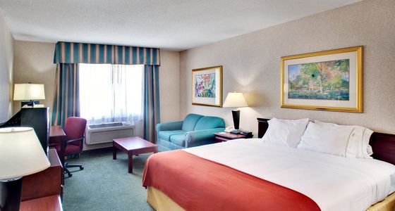 Фото Quality Inn Lincoln Cornhusker