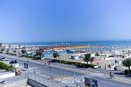 Фото Hotel Metropole