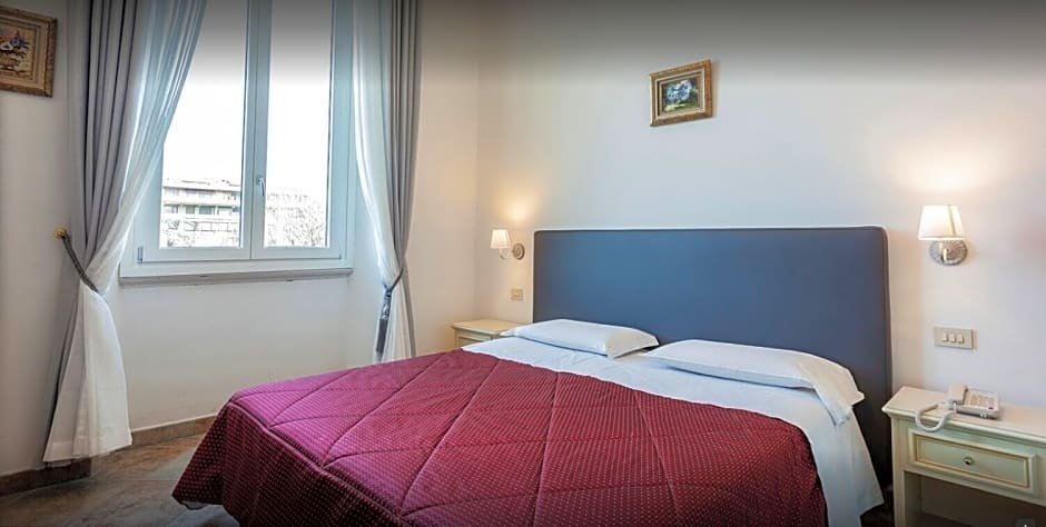 Фото Hotel St. James