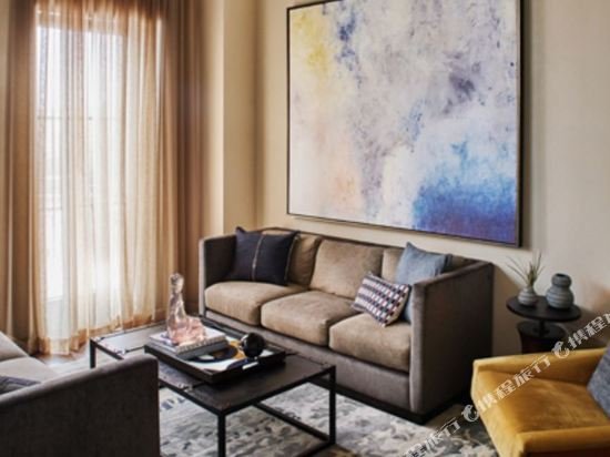 Фото Hotel Figueroa an Unbound Collection by Hyatt