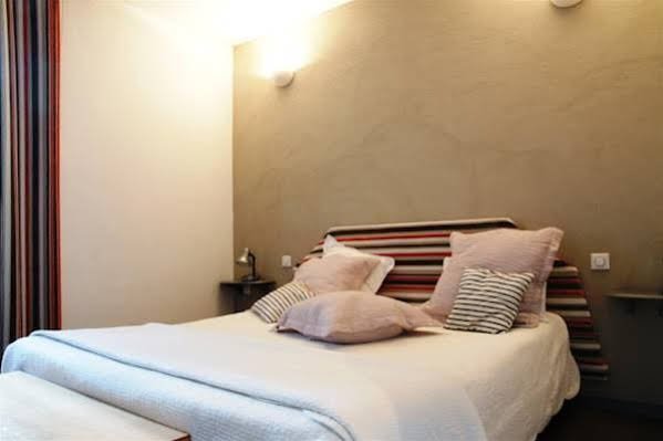 Фото Hôtel Restaurant Le Regina