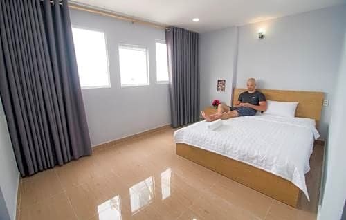 Фото Language Exchange Hostel 2