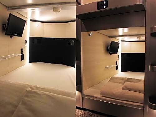 Фото Calendar Hotel