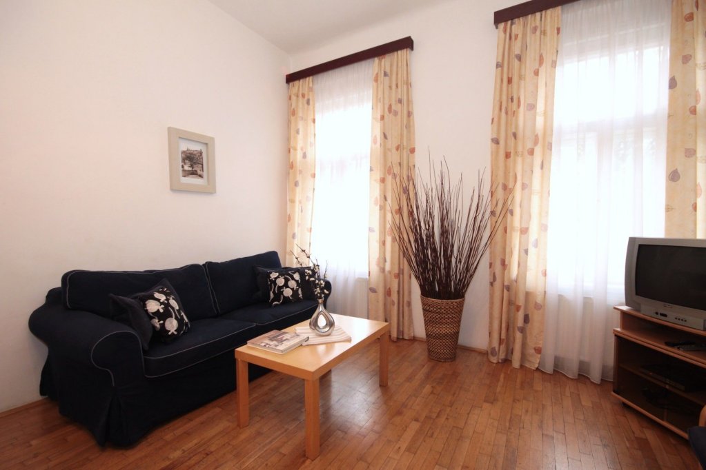 Фото V lesicku residence