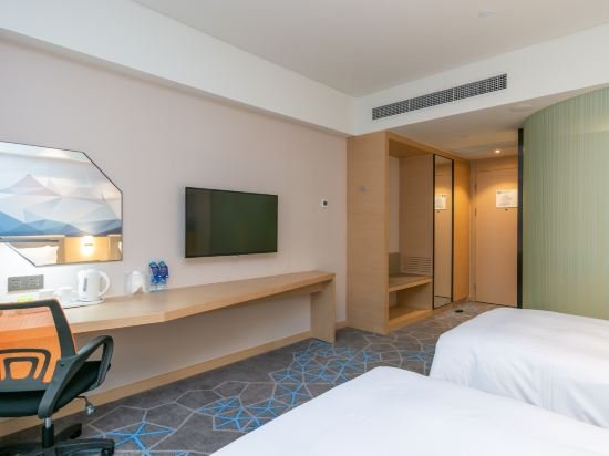 Фото Holiday Inn Express Qidong Downtown, an Ihg Hotel