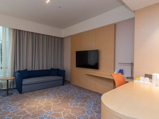 Фото Holiday Inn Express Qidong Downtown, an Ihg Hotel