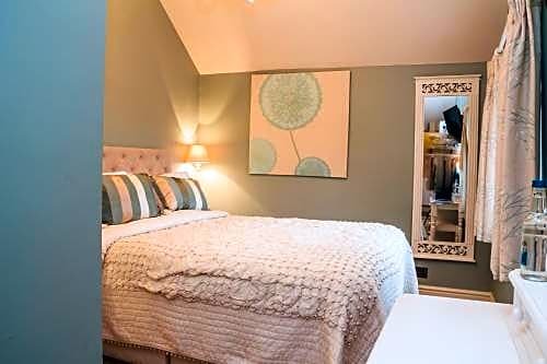 Фото The Salwey Arms