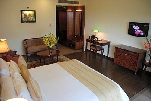 Фото The Manu Maharani