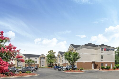 Гостиница Candlewood Suites Huntersville, an Ihg Hotel