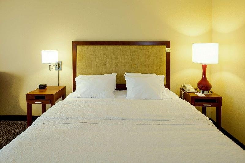 Фото Hampton Inn & Suites Nashville-Green Hills