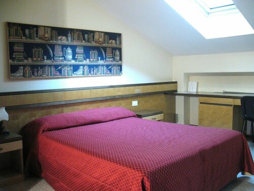 Гостиница Hotel Croce di Malta в Новаре