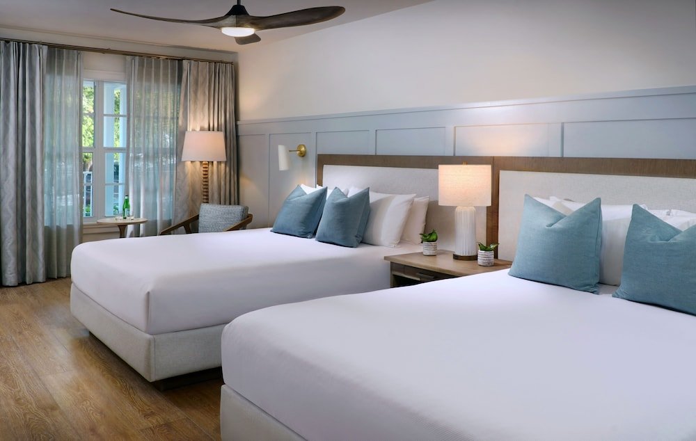 Фото Southernmost Beach Resort