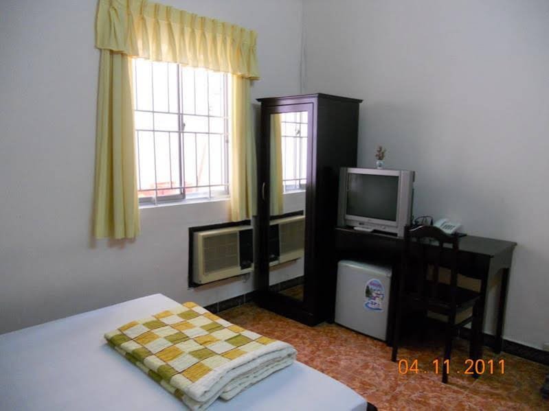Фото Huy Hoang Hotel