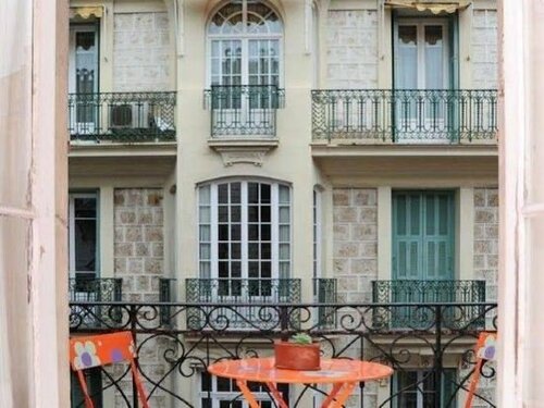 Апартаменты La Romantica Dante Five stars Holiday House в Ницце