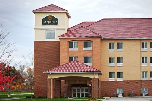 Гостиница La Quinta Inn & Suites by Wyndham Indianapolis Airport West