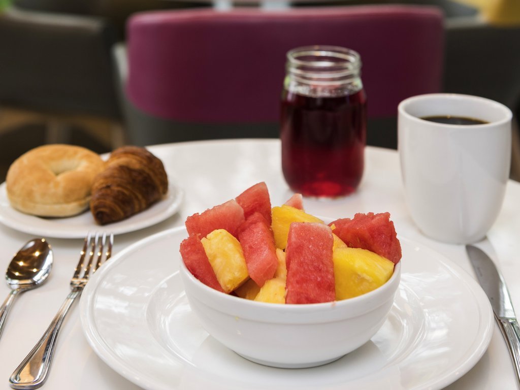 Фото Ibis Styles New York Laguardia Airport