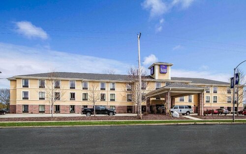 Гостиница Sleep Inn & Suites Airport в Милуоки