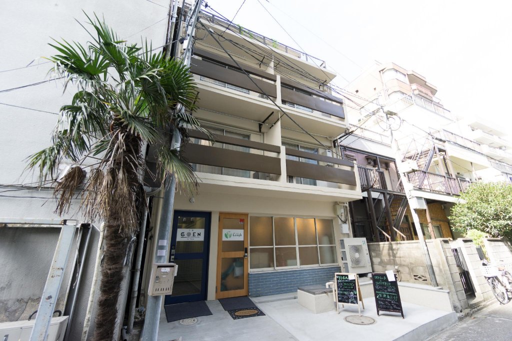 Фото отеля 1