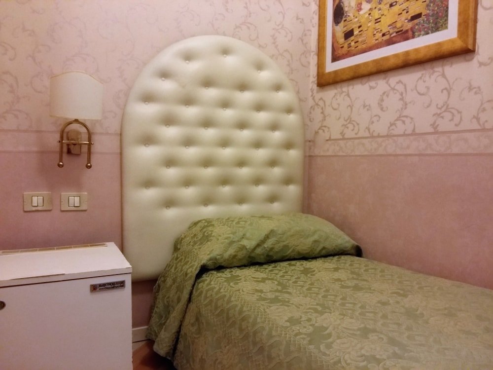 Фото BuonHotel Bologna Centro