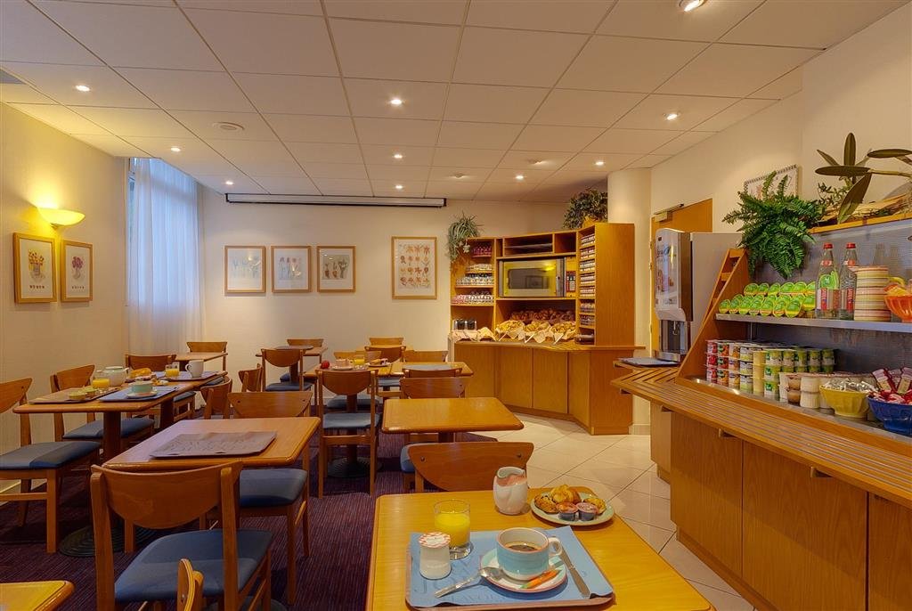 Фото Kyriad Rennes Centre Gare