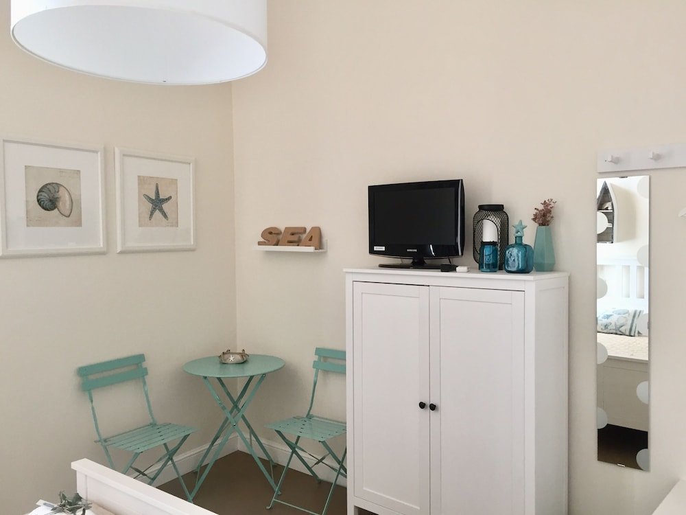 Фото A Due Passi B&b