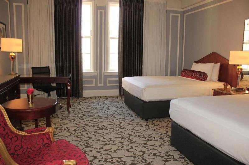 Фото Millennium Biltmore Los Angeles