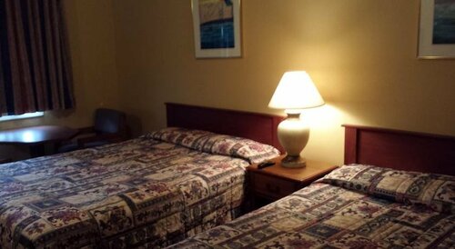 Гостиница Shilo Inn Suites Portland Airport