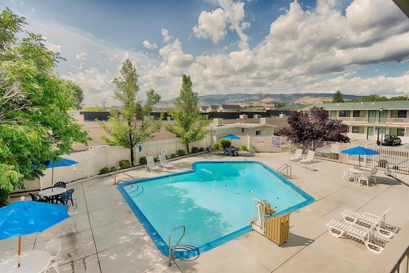 Фото Motel 6 Reno, Nv - Virginia Plumb