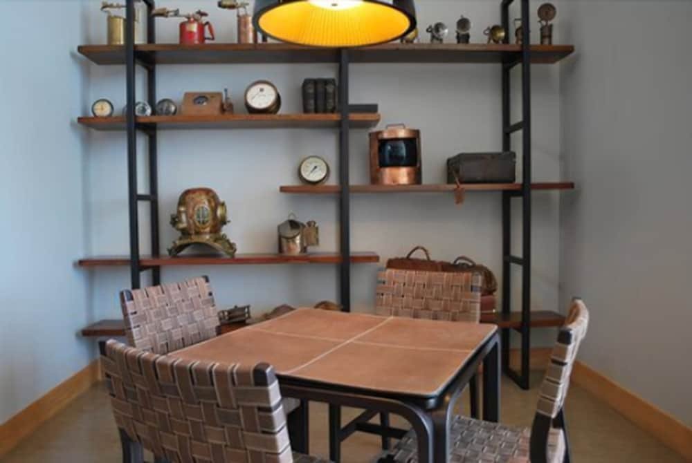 Фото 17404118573