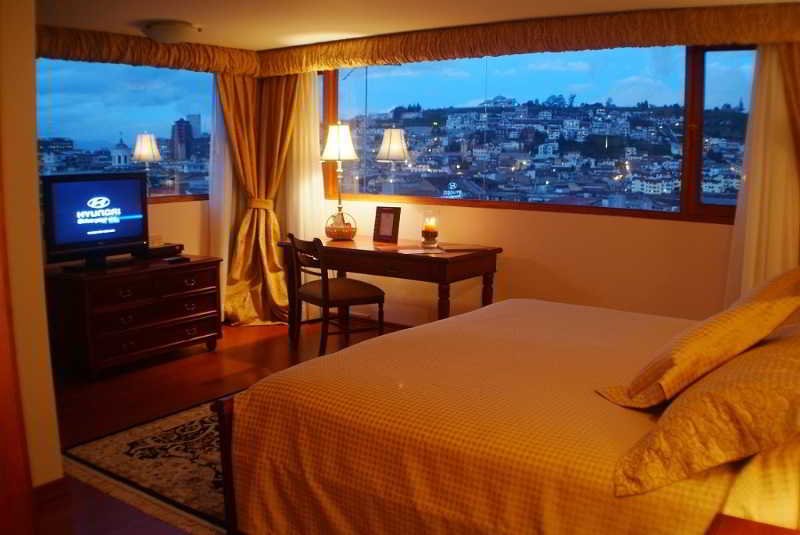 Фото Hotel Patio Andaluz